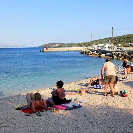 Seaside House Slatine, Ciovo - 22643 Tatil Evi *